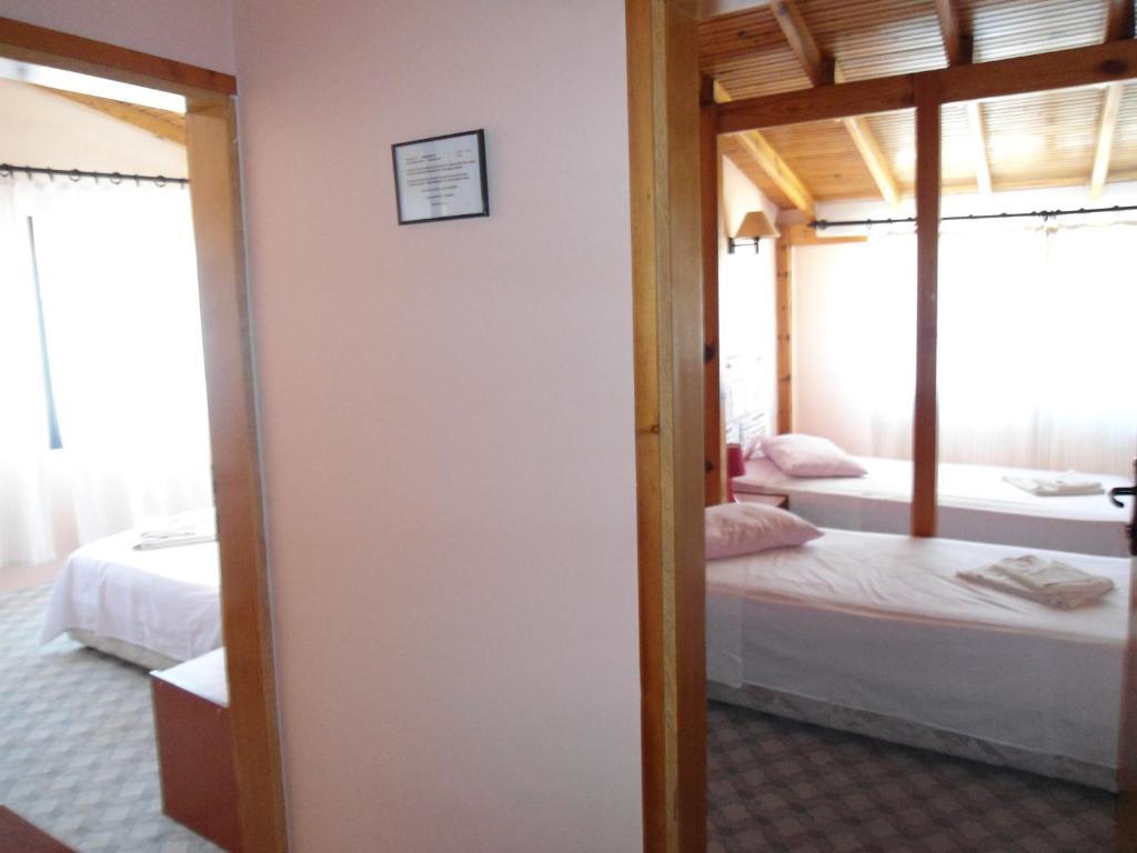 Teras Motel Foça Zimmer foto