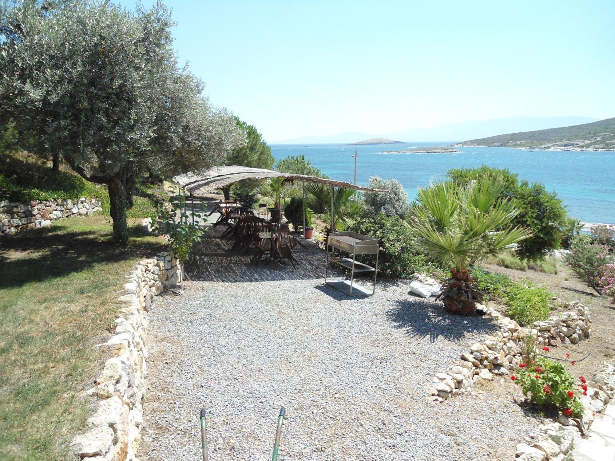 Teras Motel Foça Exterior foto